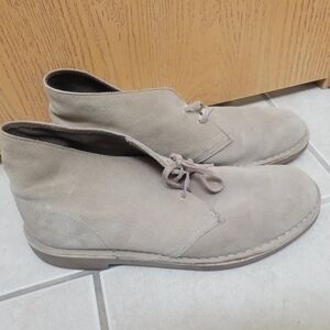 Clarks Men's Tan Oxfords